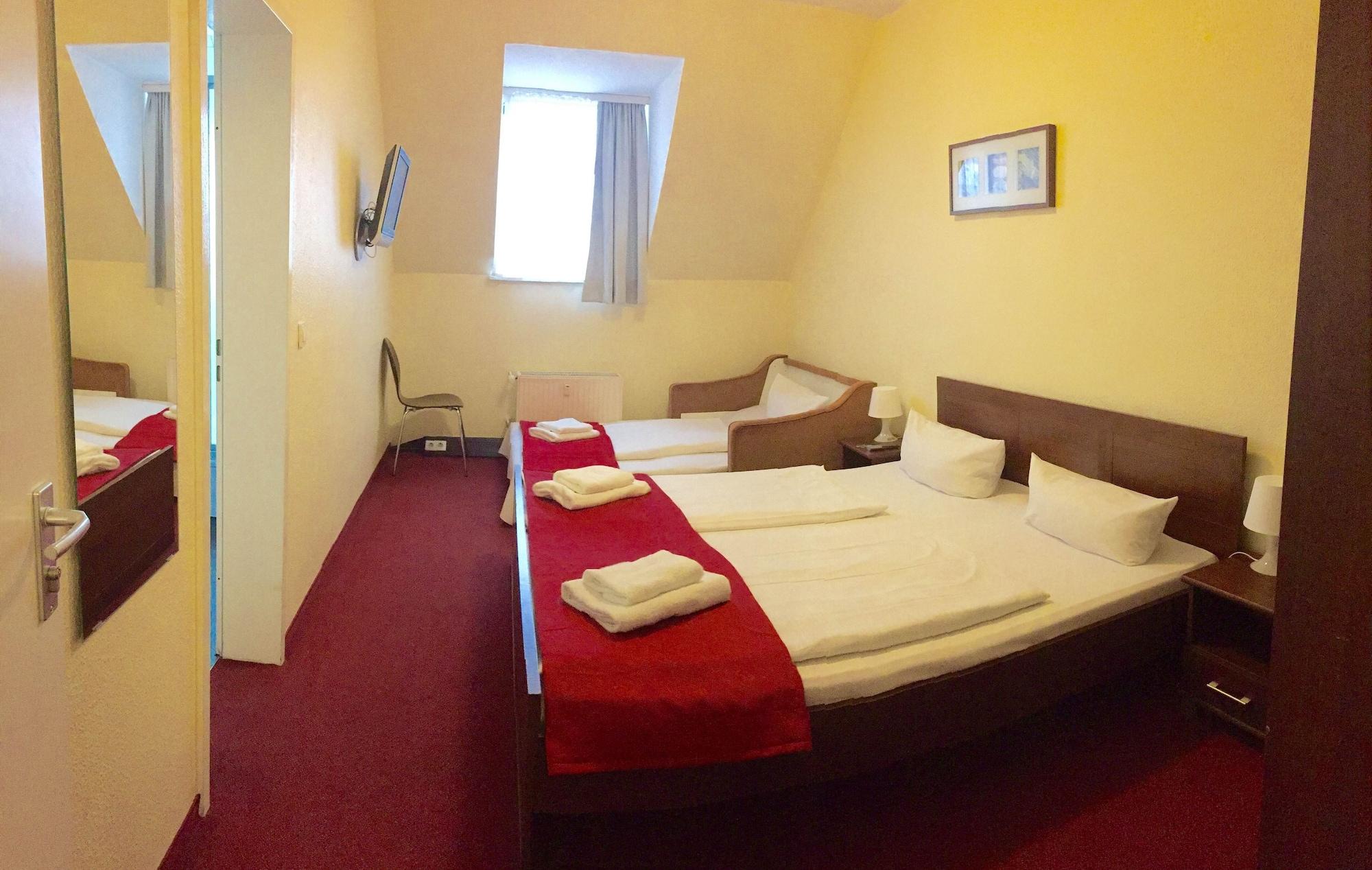 Mikon Eastgate Hotel - City Centre Berlin Eksteriør bilde