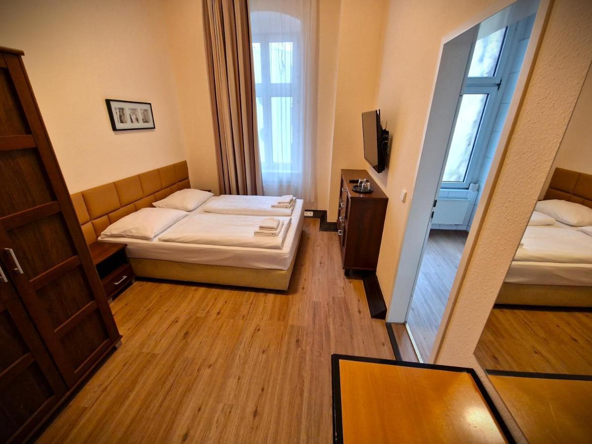 Mikon Eastgate Hotel - City Centre Berlin Eksteriør bilde
