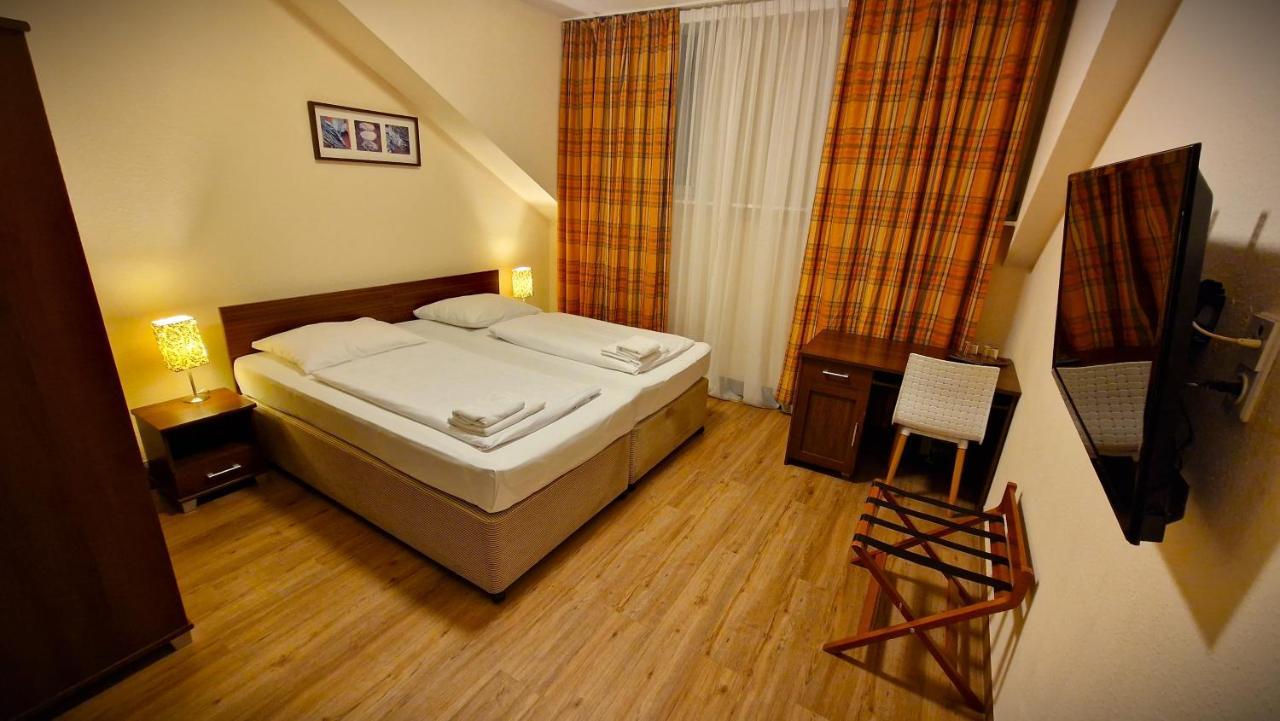Mikon Eastgate Hotel - City Centre Berlin Eksteriør bilde